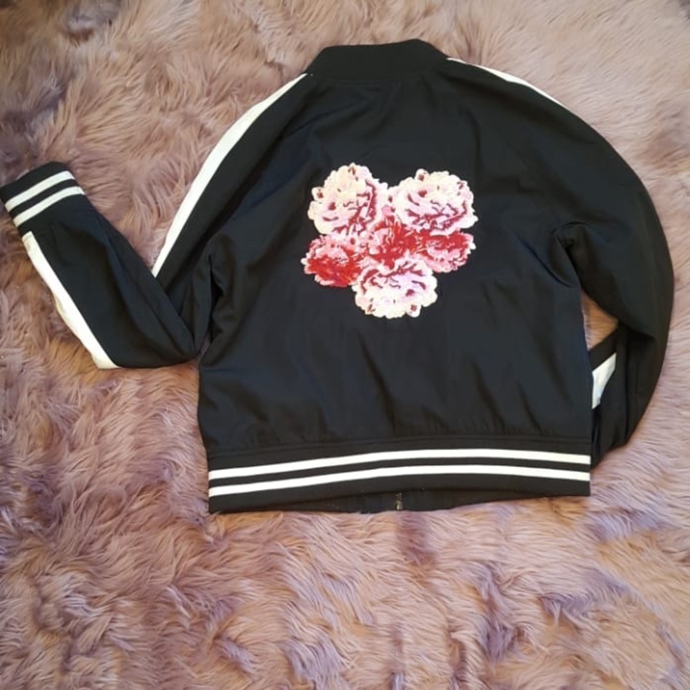 Authentic GUESS striped jacket